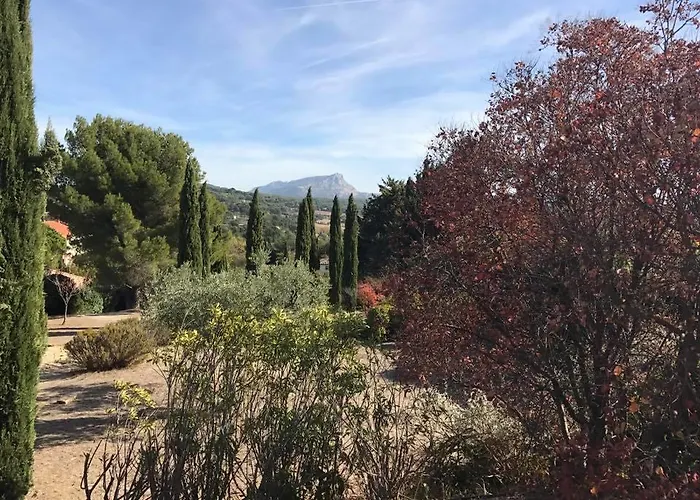 Guest house La Campagne De Petre Entrevennes